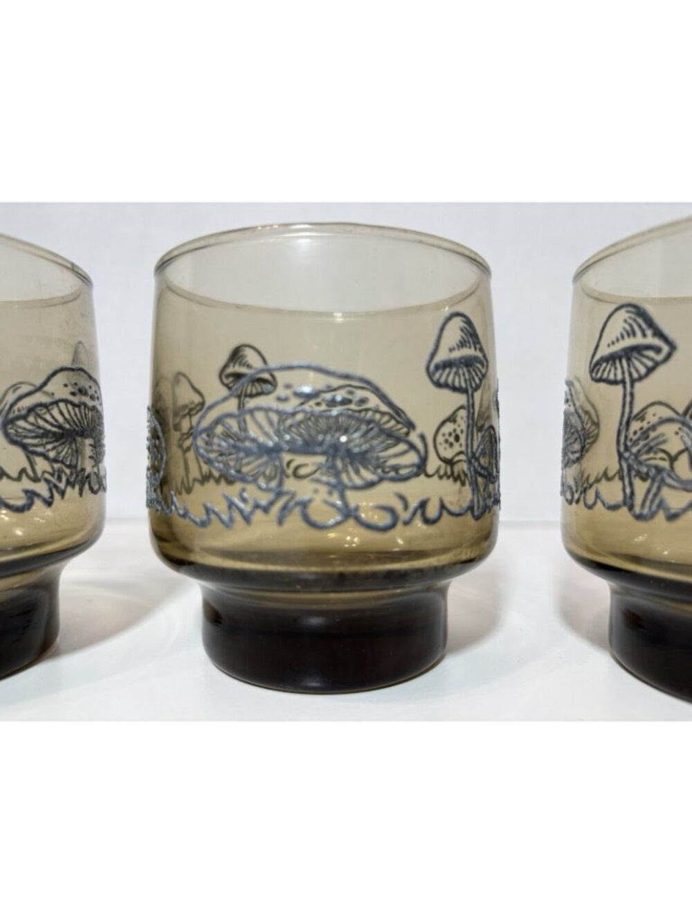 Vintage Libbey 3 Pc Tawny Mushroom Glasses Smoke Brown Drinking Water Glass 8 oz - Picture 3 of 7